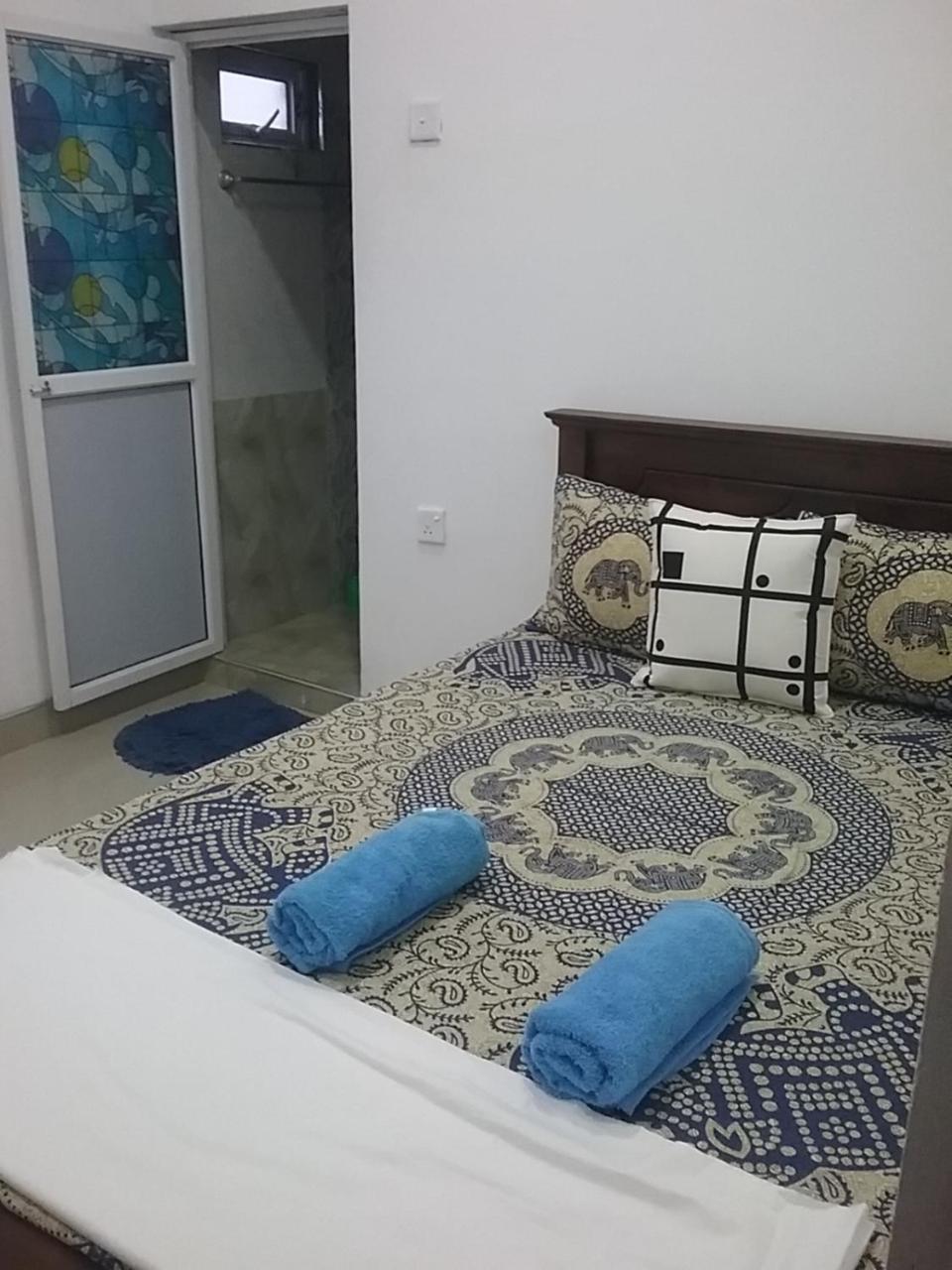 Yoho Bluray Beach Residence Негомбо Екстериор снимка